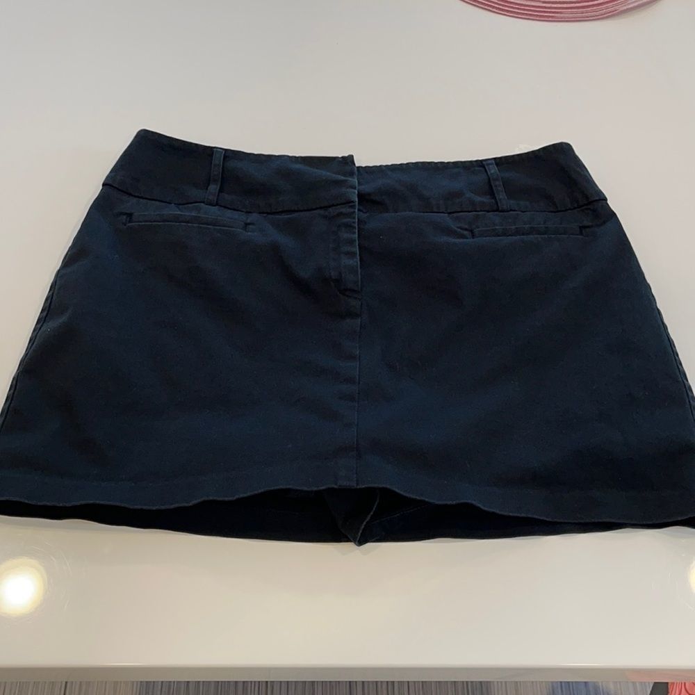 New York and Company Skort